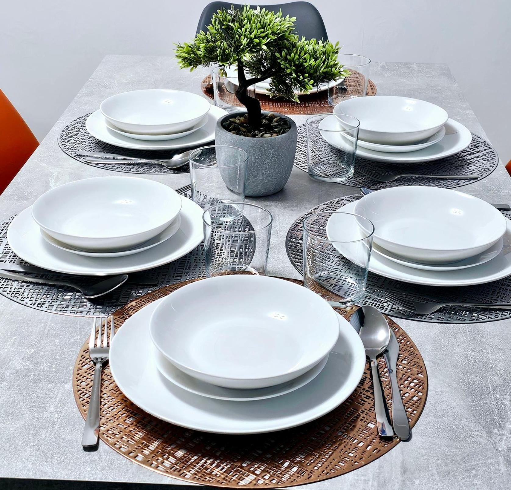 Lushstay Telford - Families, Contractors & Group Of Friends, Long Term Stay Exteriér fotografie
